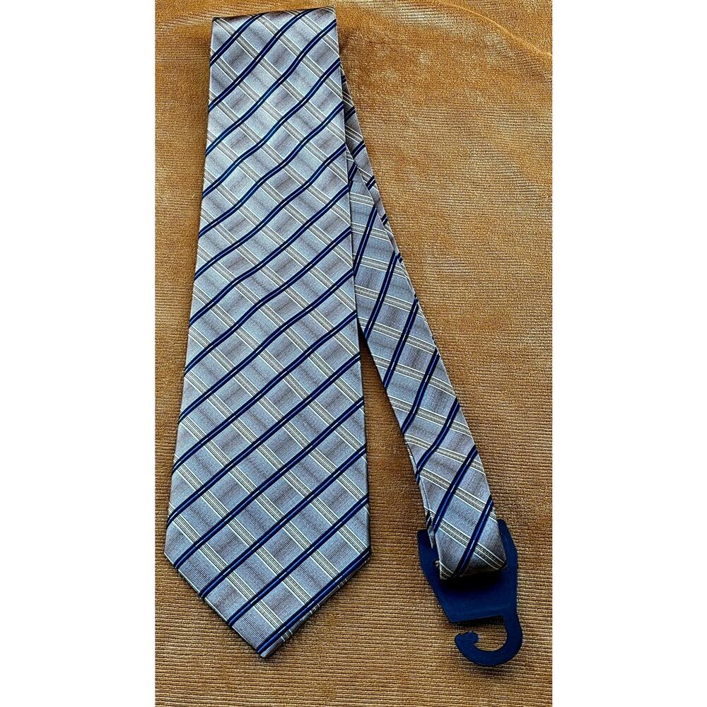 Men’s Classic Gold Repp Stripe Tie NWT – Hand Made Polyester